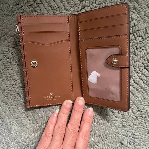 Kate Spade Leila Small Slim Bifold Wallet Warm Gingerbread Brown - Picture 3 of 7